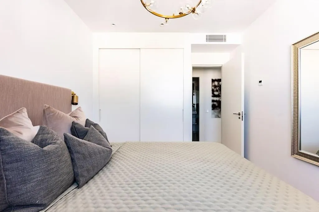 Luxury Apartment - Higueron West Málaga 0*,  Spagna
